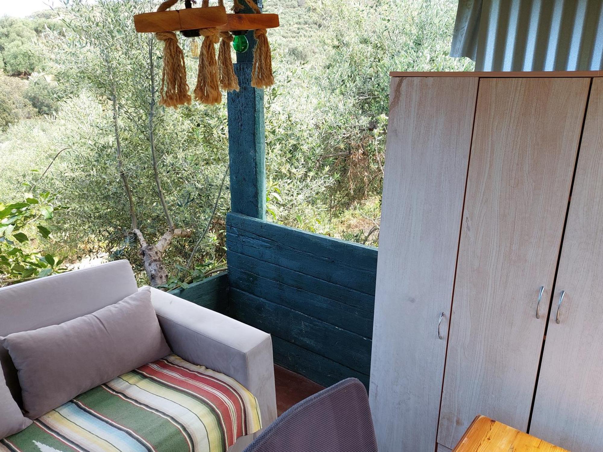 Sofiana's Garden Retreat With Private Pool *