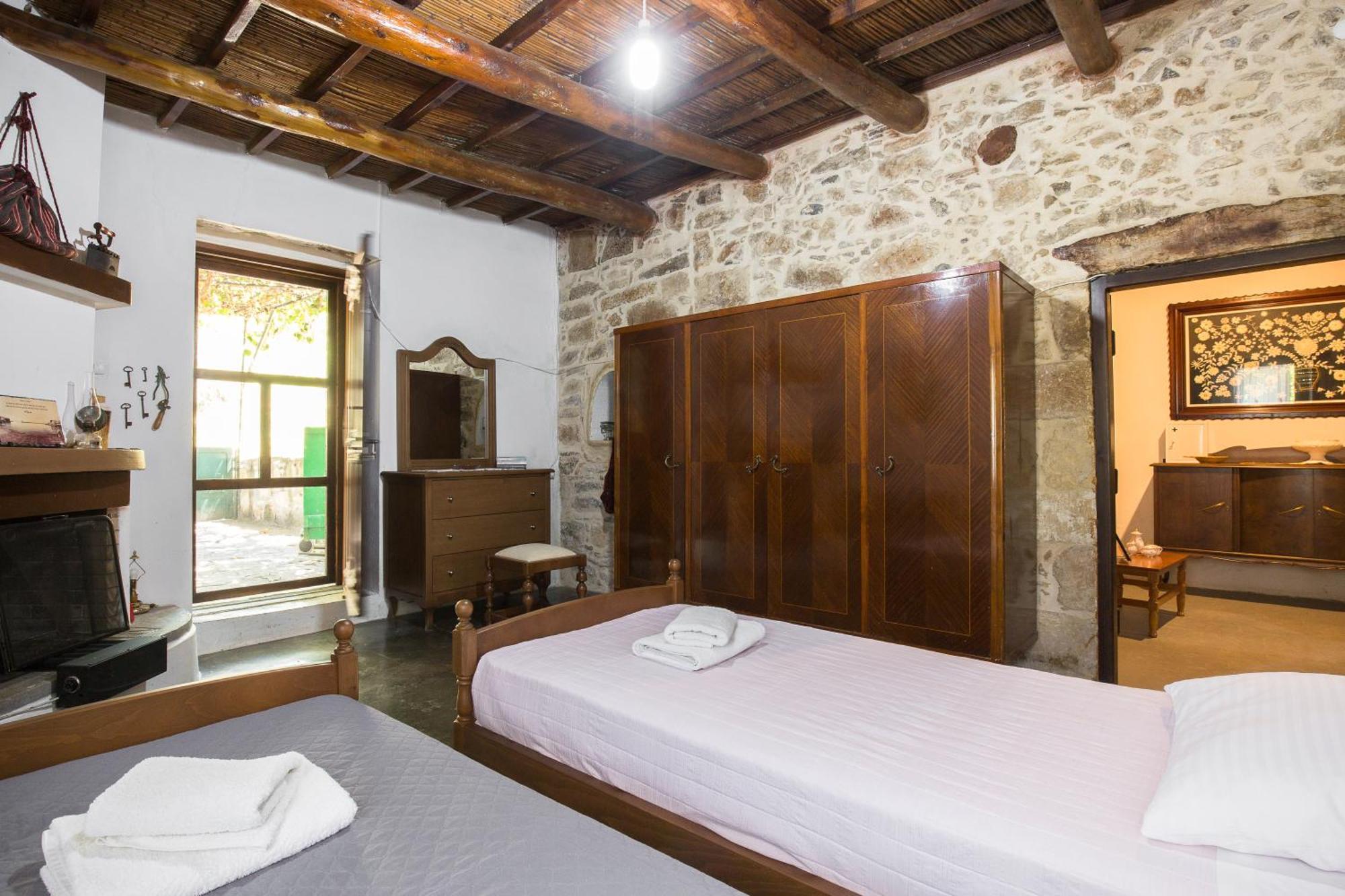 Apartment Sofiana's Garden Retreat With Private Pool